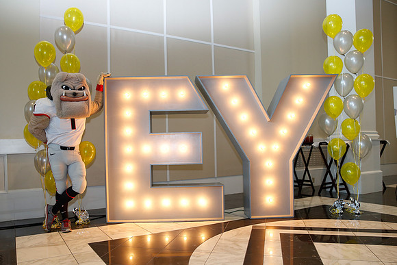 EY Social