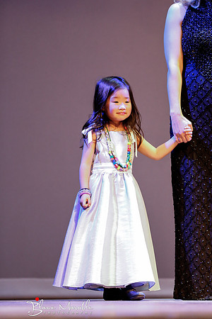 adDress a Need Designer's Challenge & Top Model
