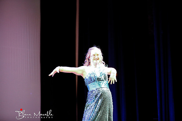 adDress a Need Designer's Challenge & Top Model