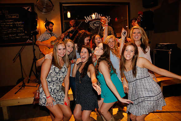 Tri Delta Date Night