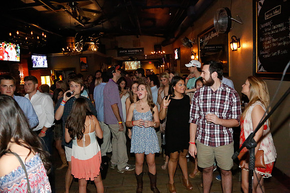 Tri Delta Date Night
