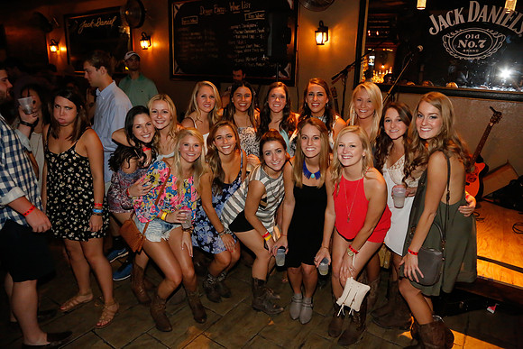 Tri Delta Date Night
