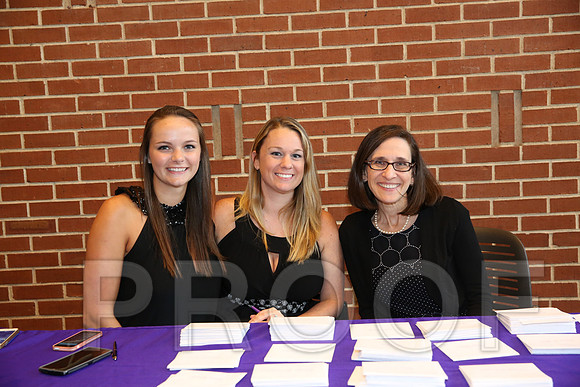 DphiE Bid Night 2015