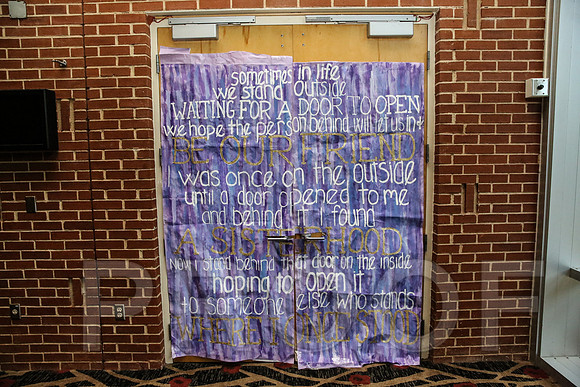 DphiE Bid Night 2015