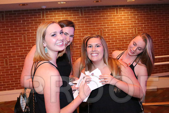 DphiE Bid Night 2015