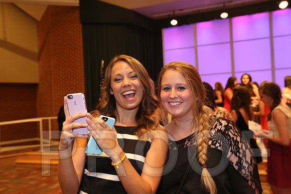 DphiE Bid Night 2015