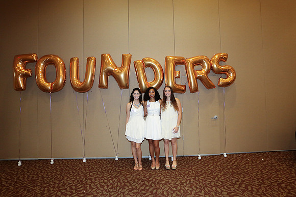 DPhiE Pinning