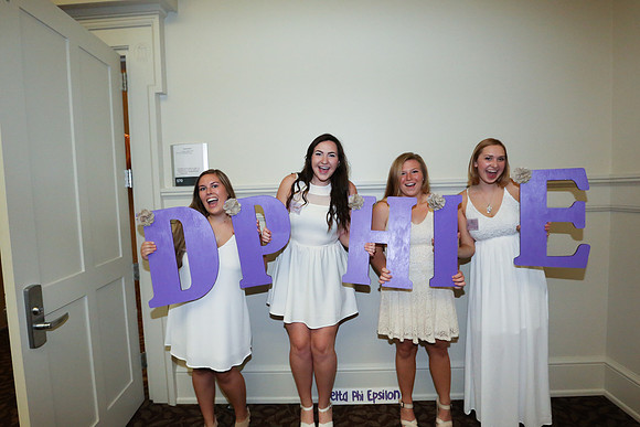 DPhiE Pinning