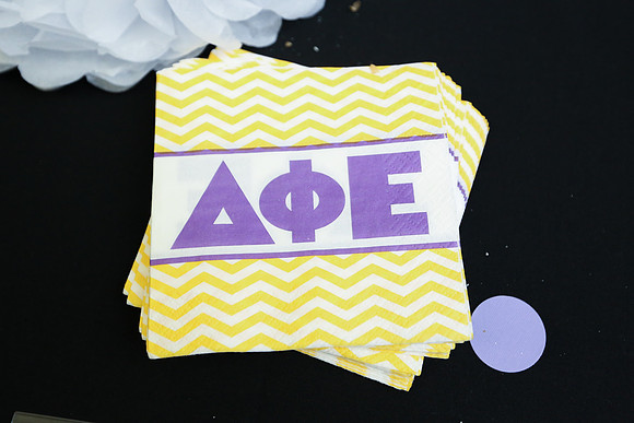 DPhiE Pinning
