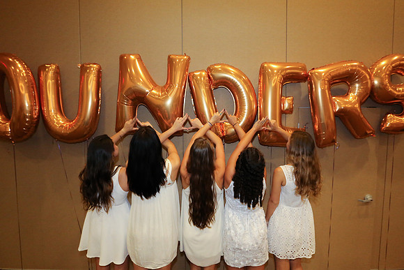 DPhiE Pinning