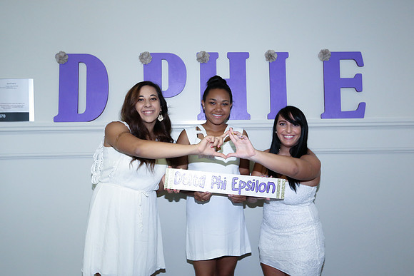 DPhiE Pinning