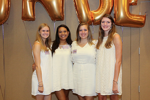 DPhiE Pinning