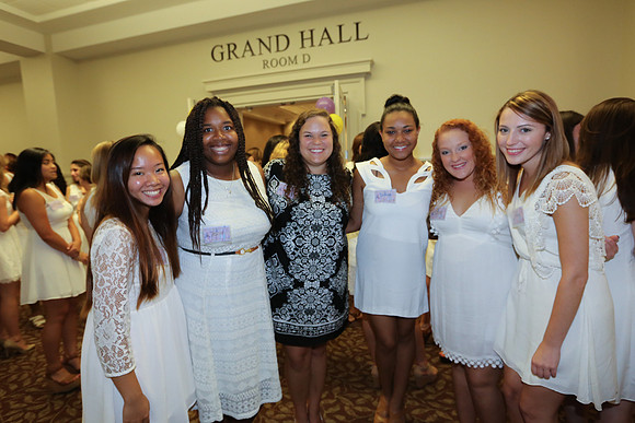 DPhiE Pinning