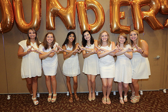 DPhiE Pinning