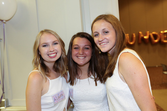 DPhiE Pinning
