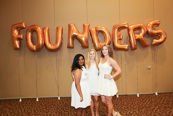 DPhiE Pinning