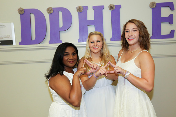 DPhiE Pinning