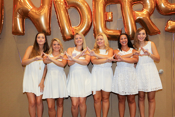 DPhiE Pinning