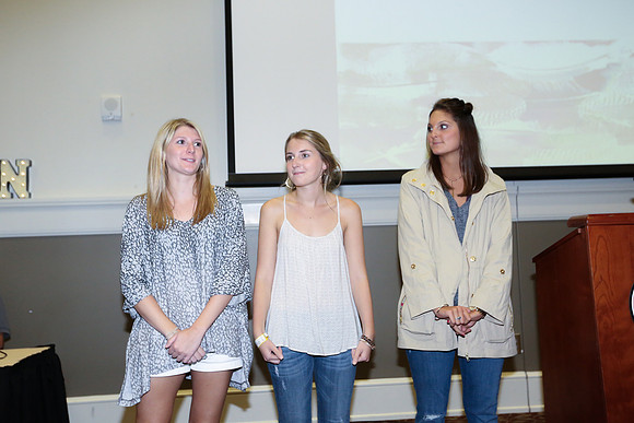DPhiE Pinning