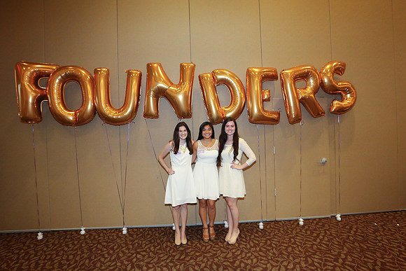 DPhiE Pinning