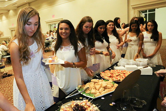 DPhiE Pinning