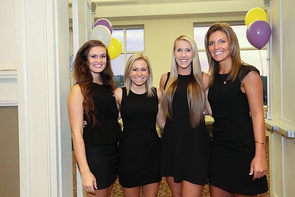 DPhiE Pinning