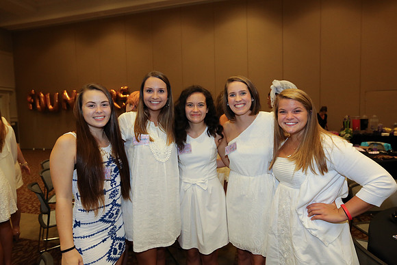DPhiE Pinning
