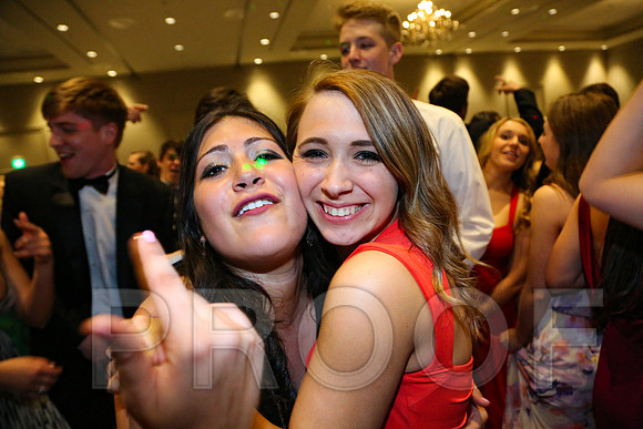 Gamma Phi Beta Crescent Ball Formal Presentation 2016