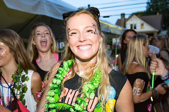 Phi Mu Bid Night 2016