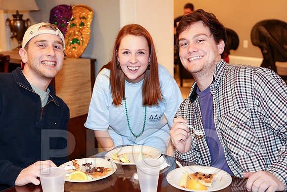 Tri Delta Pancake Supper 2016