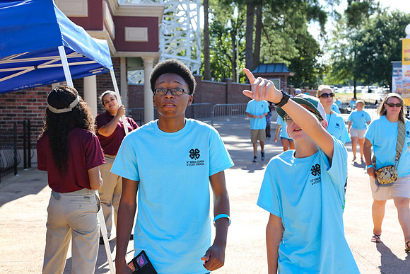 4-H Awards Program at Six Flags by Blane Marable Photography