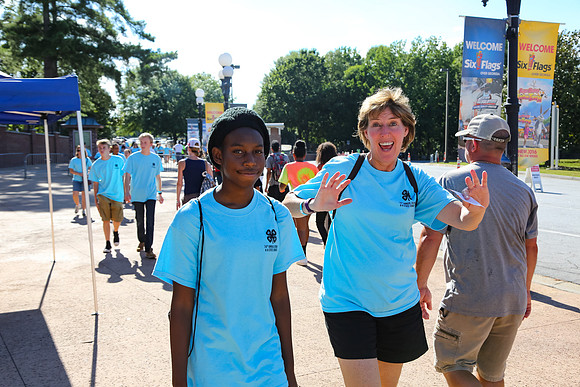 4-H Awards Program at Six Flags by Blane Marable Photography