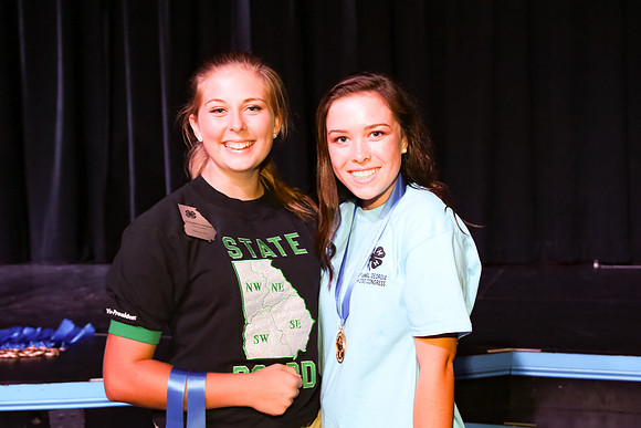 4-H Awards Program at Six Flags by Blane Marable Photography