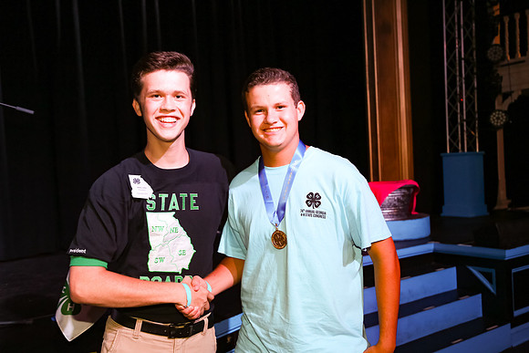 4-H Awards Program at Six Flags by Blane Marable Photography