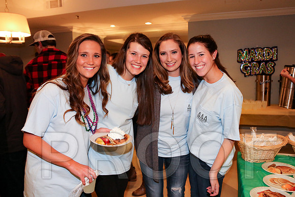 Tri Delta Pancake Supper 2016