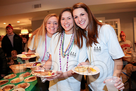 Tri Delta Pancake Supper 2016