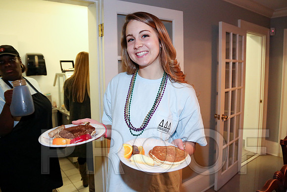 Tri Delta Pancake Supper 2016