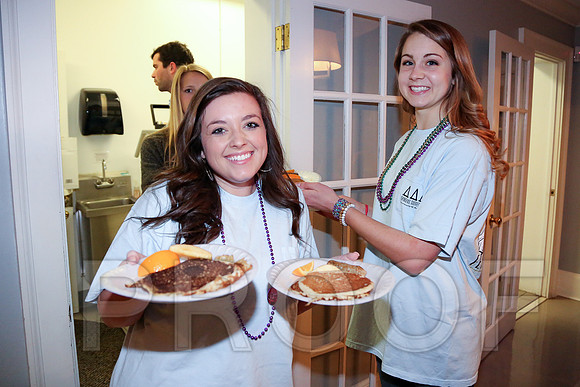 Tri Delta Pancake Supper 2016