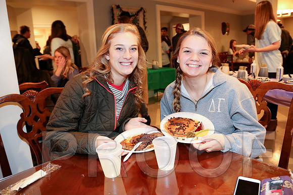 Tri Delta Pancake Supper 2016