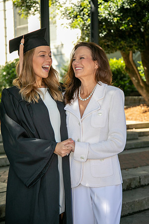 UGA Senior - Graduation Photos