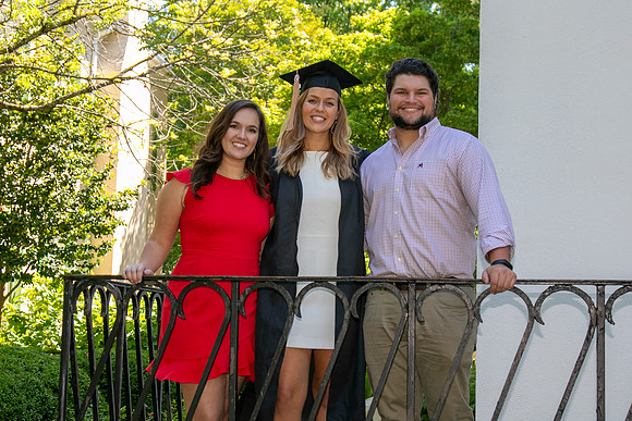 UGA Senior - Graduation Photos