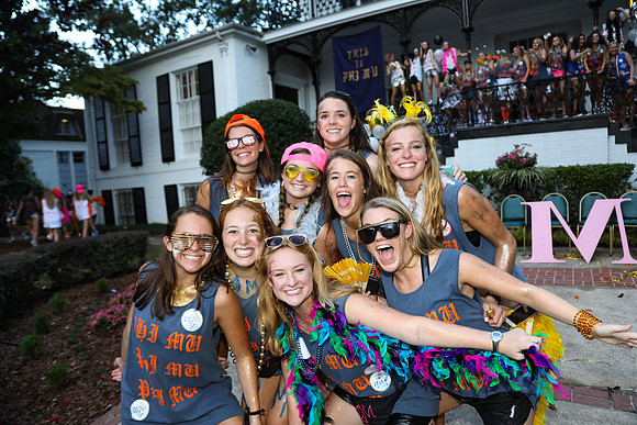 Phi Mu Bid Day 2017