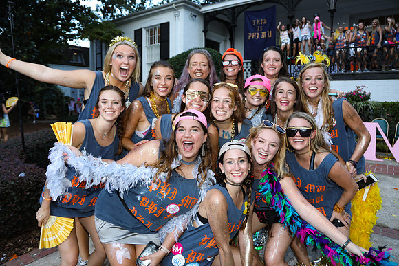 Phi Mu Bid Day 2017
