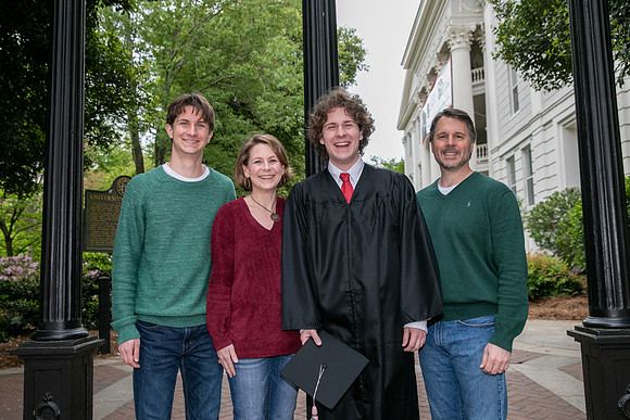 UGA Senior - Graduation Photos