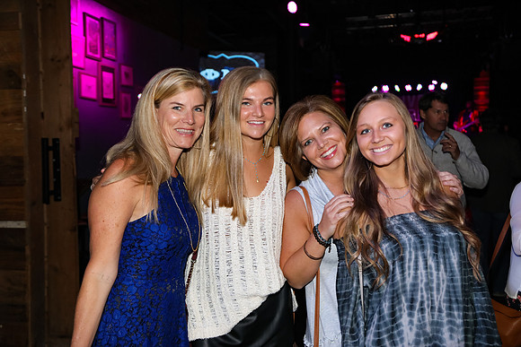 Phi Mu Paretns Weekend at Livewire 2017