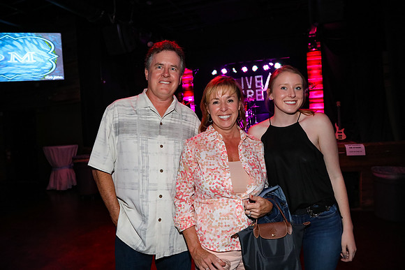 Phi Mu Paretns Weekend at Livewire 2017