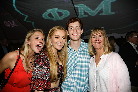 Phi Mu Paretns Weekend at Livewire 2017