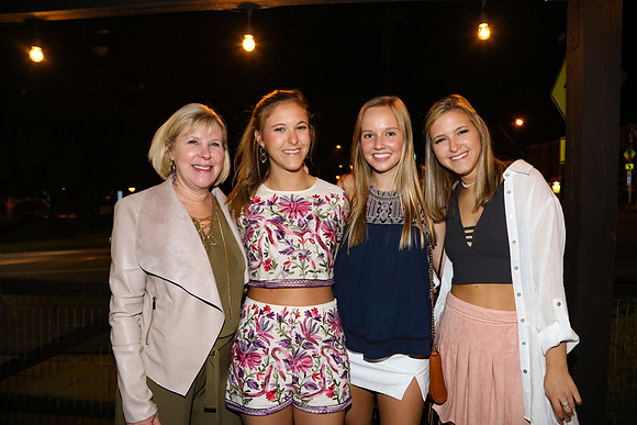 Phi Mu Paretns Weekend at Livewire 2017