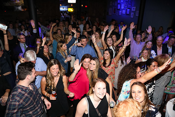 Phi Mu Paretns Weekend at Livewire 2017