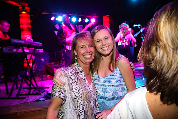 Phi Mu Paretns Weekend at Livewire 2017